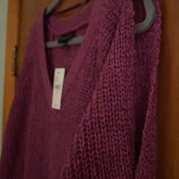 Lane Bryant purple slit-sleeve sweater, 22/24 - Picture 4 of 7